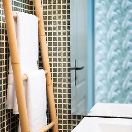 公寓 Profithome-punta Larga 坎德拉里亚