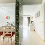Profithome-punta Larga * 坎德拉里亚